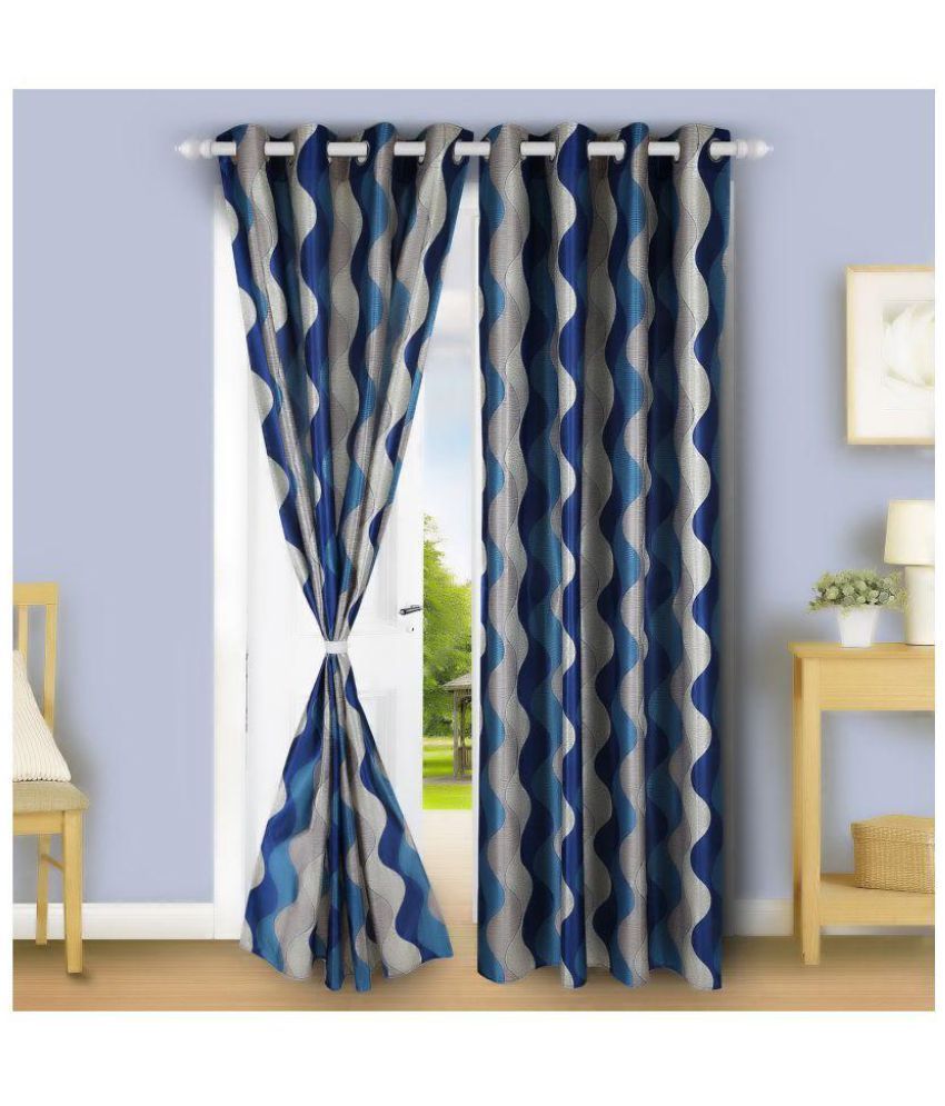     			E-Retailer Set of 2 Door Eyelet Curtains Floral Blue