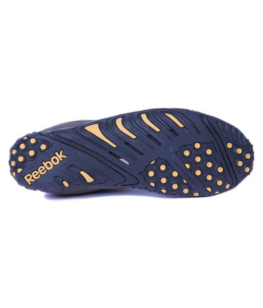 reebok evoque white running shoes