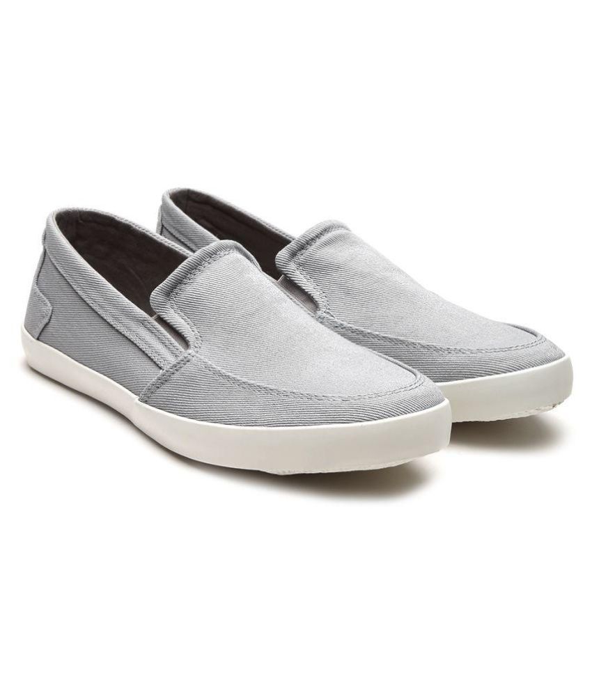 benetton flat shoes