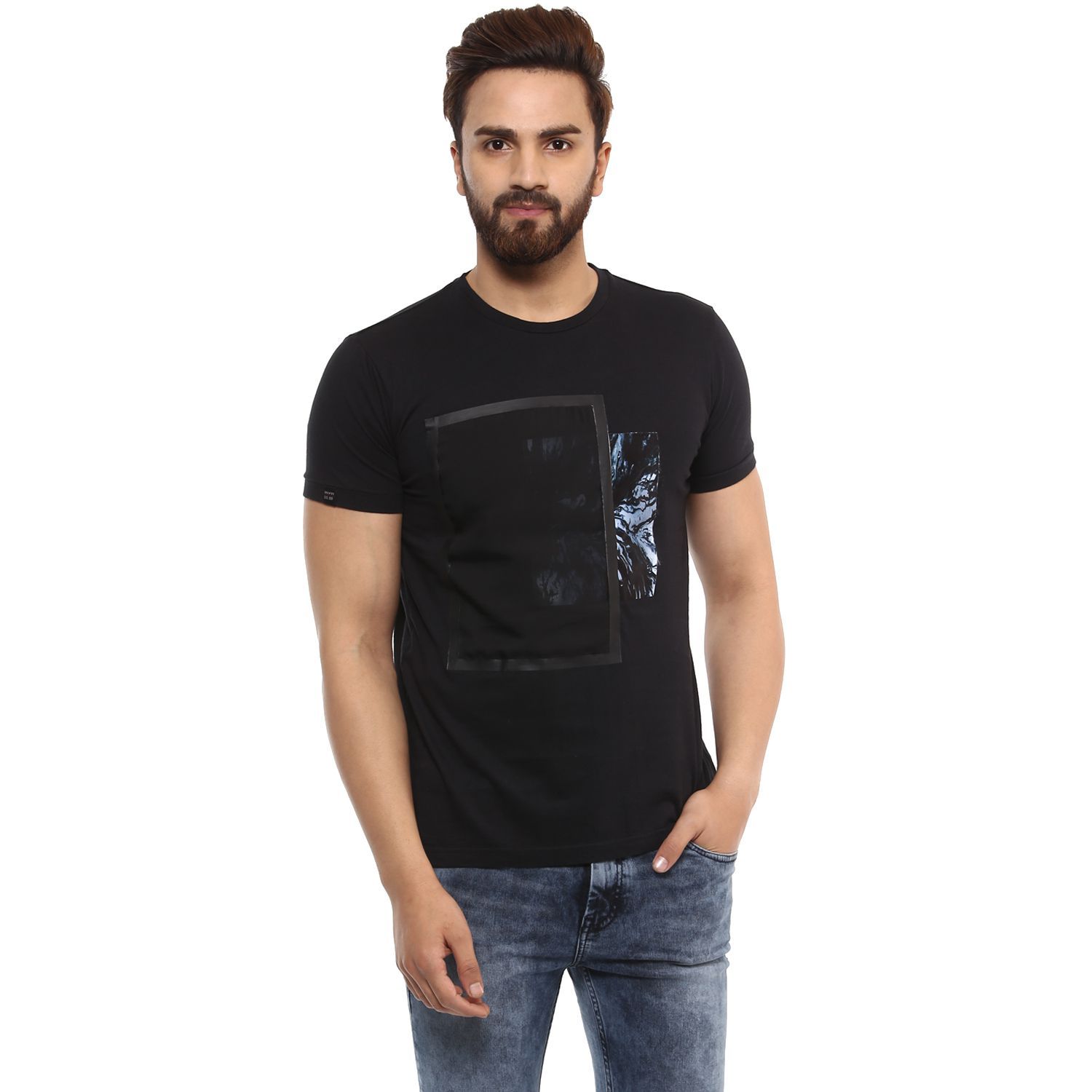 mufti logo on shirt