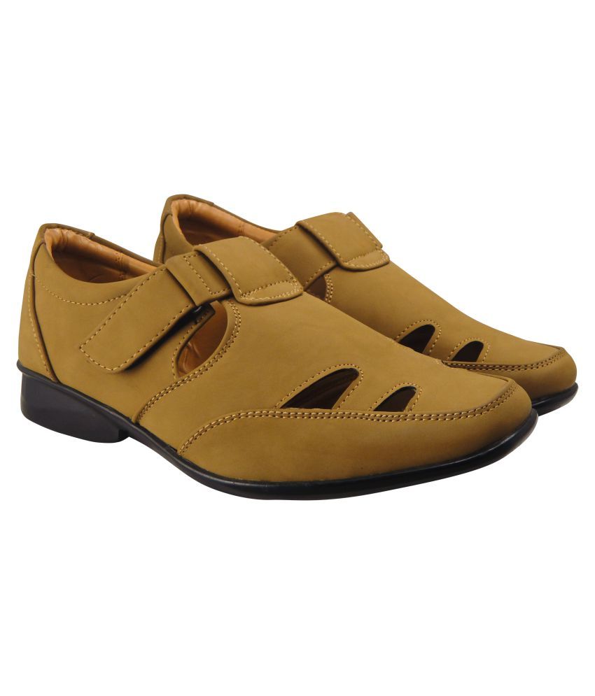 action synergy sandals