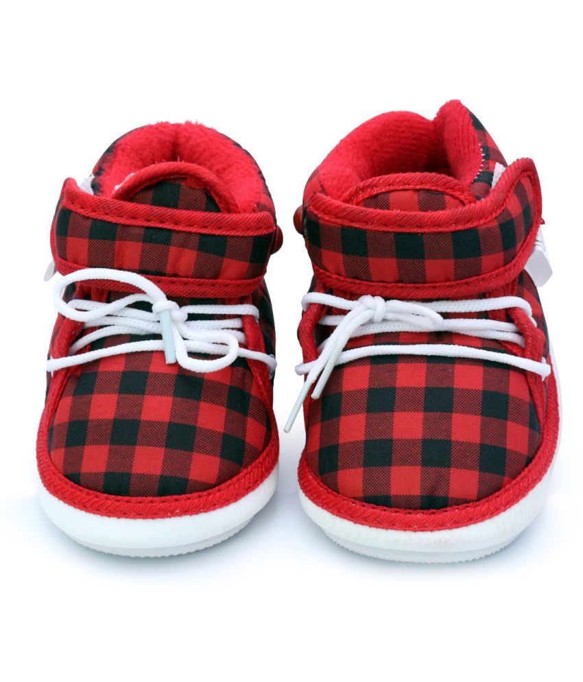 whistle shoes for baby