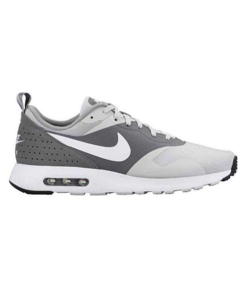 nike tax free