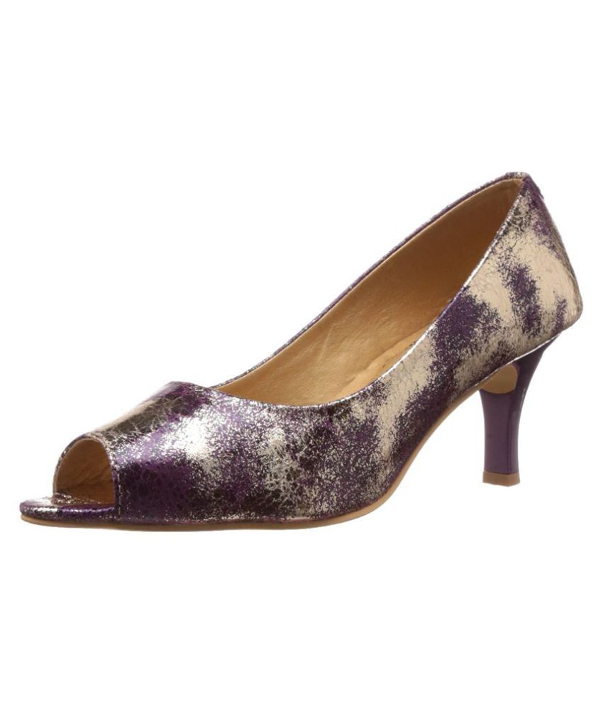 violet stilettos