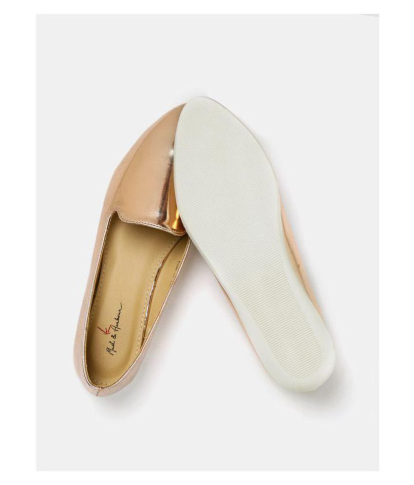 mast and harbour chappal