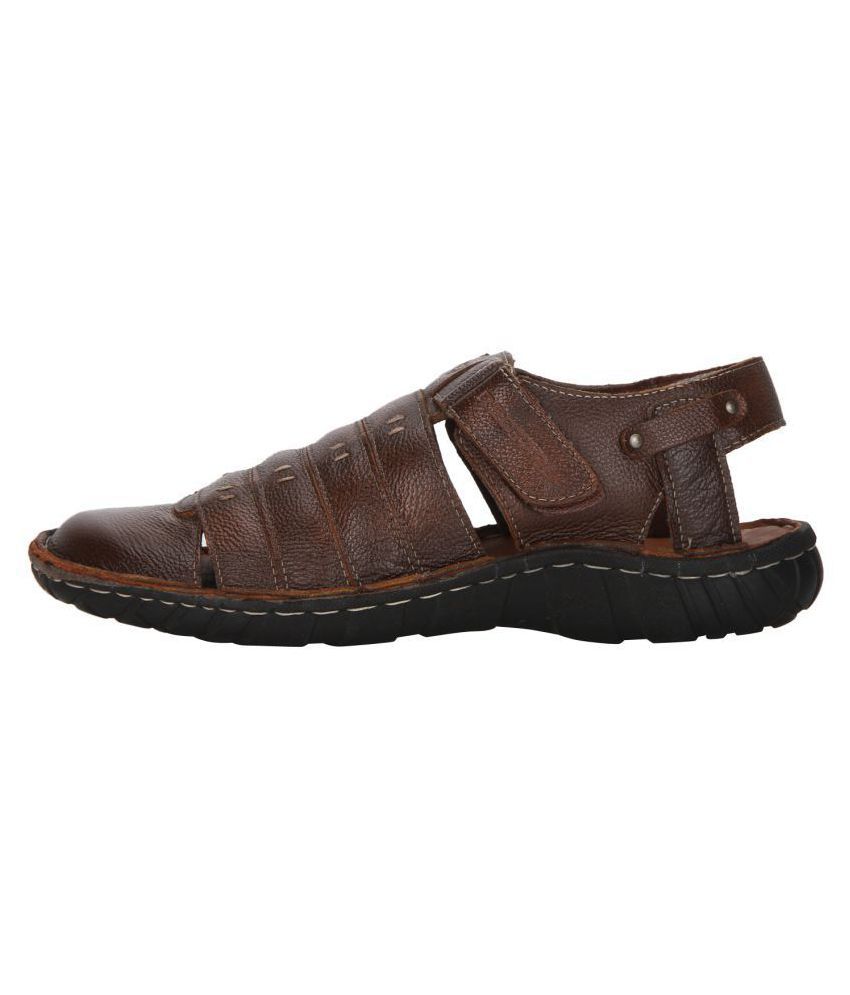 Red Tape Brown Sandals Price in India- Buy Red Tape Brown Sandals ...