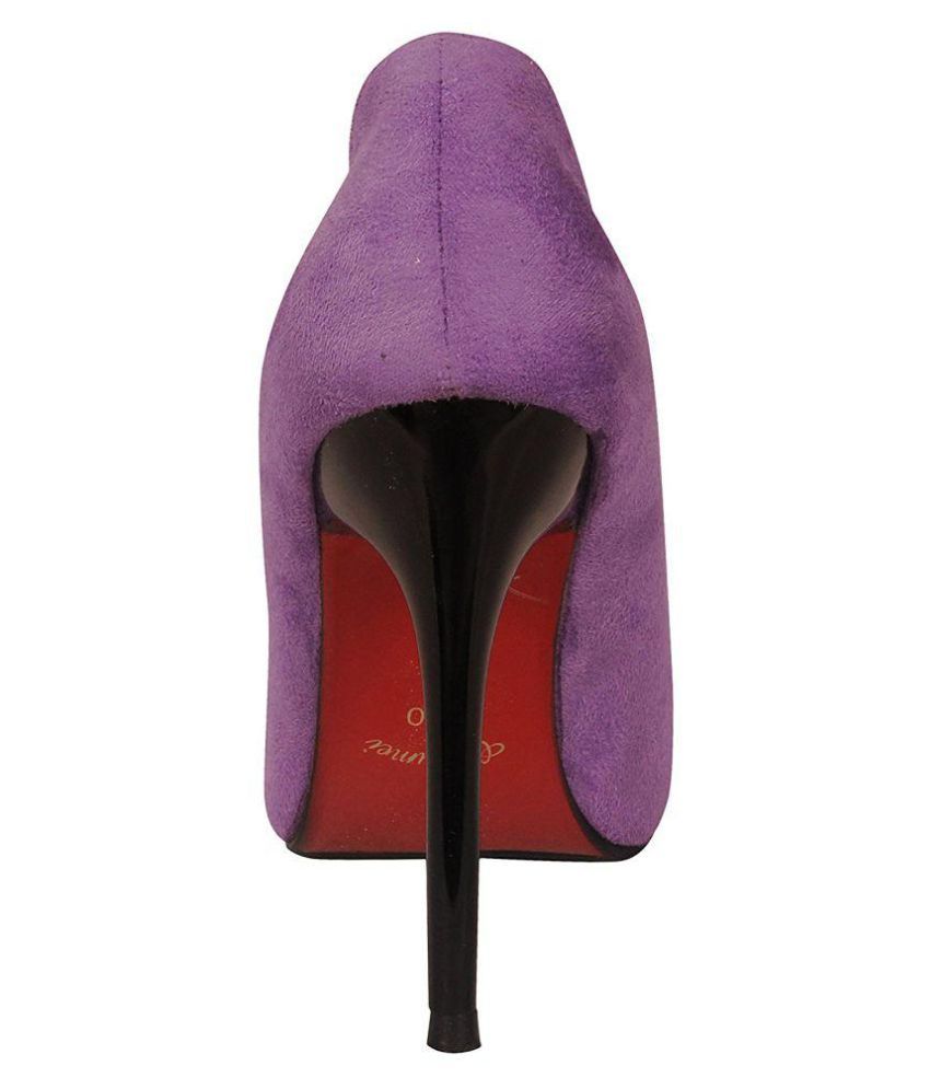 violet stilettos