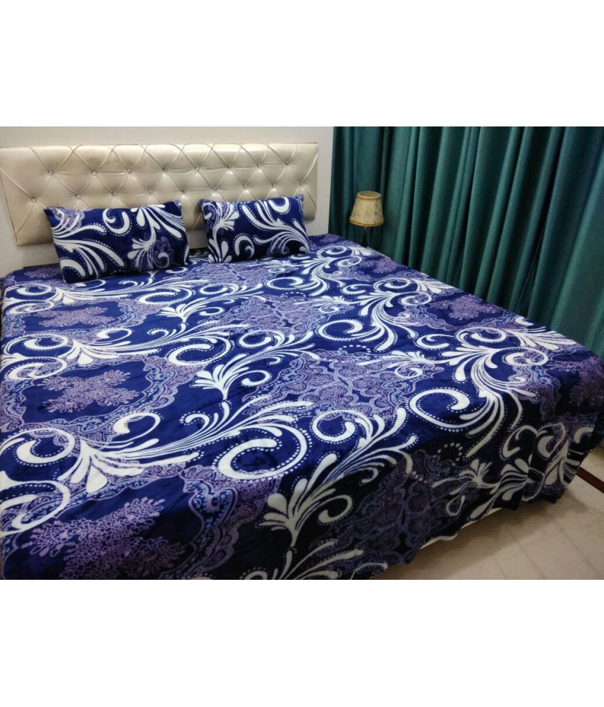HDC Velvet Double Bedsheet with 2 Pillow Covers Buy HDC Velvet Double