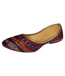 Ethnic Shoes: Buy Wedding Shoes for Women Online at Best Prices in ...