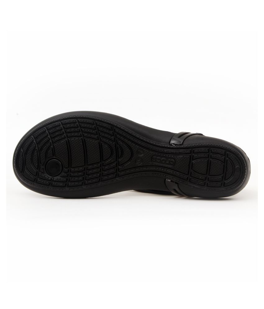 croc foot tan