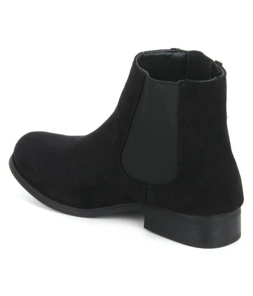 truffle collection hardware detail chelsea boots in black