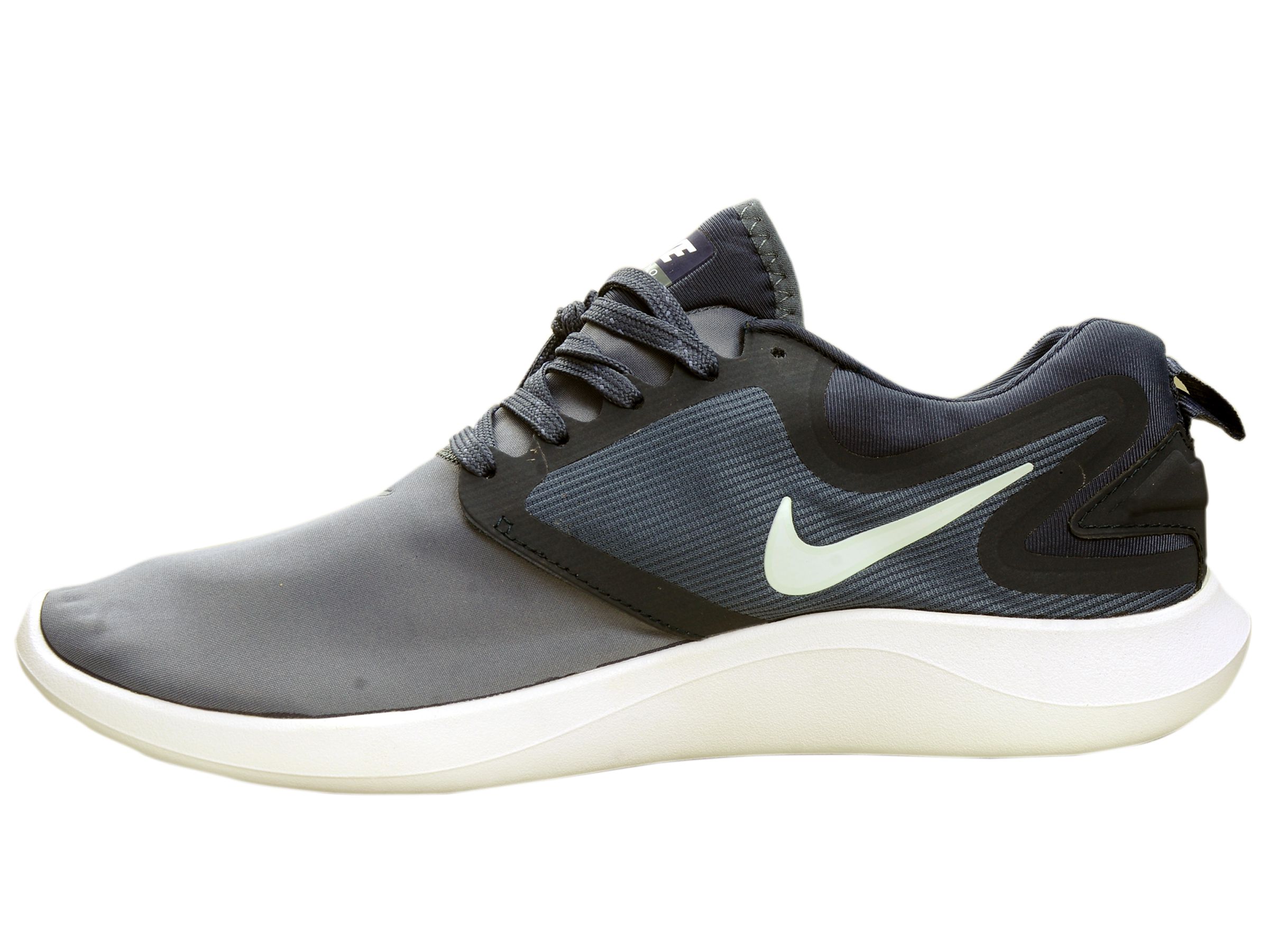 Nike 1 Nike LunarSolo Sneakers Blue Casual Shoes - Buy ...