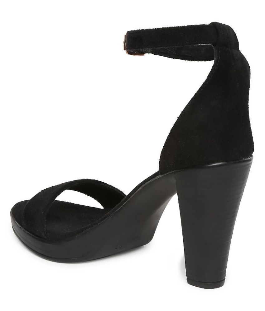 black block heels 2 inch