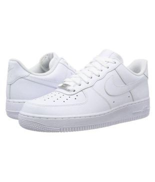 Nike AIR FORCE SHORT SNEAKERS White Running Shoes - Buy Nike AIR FORCE SHORT  SNEAKERS White Running Shoes Online at Best Prices in India on Snapdeal