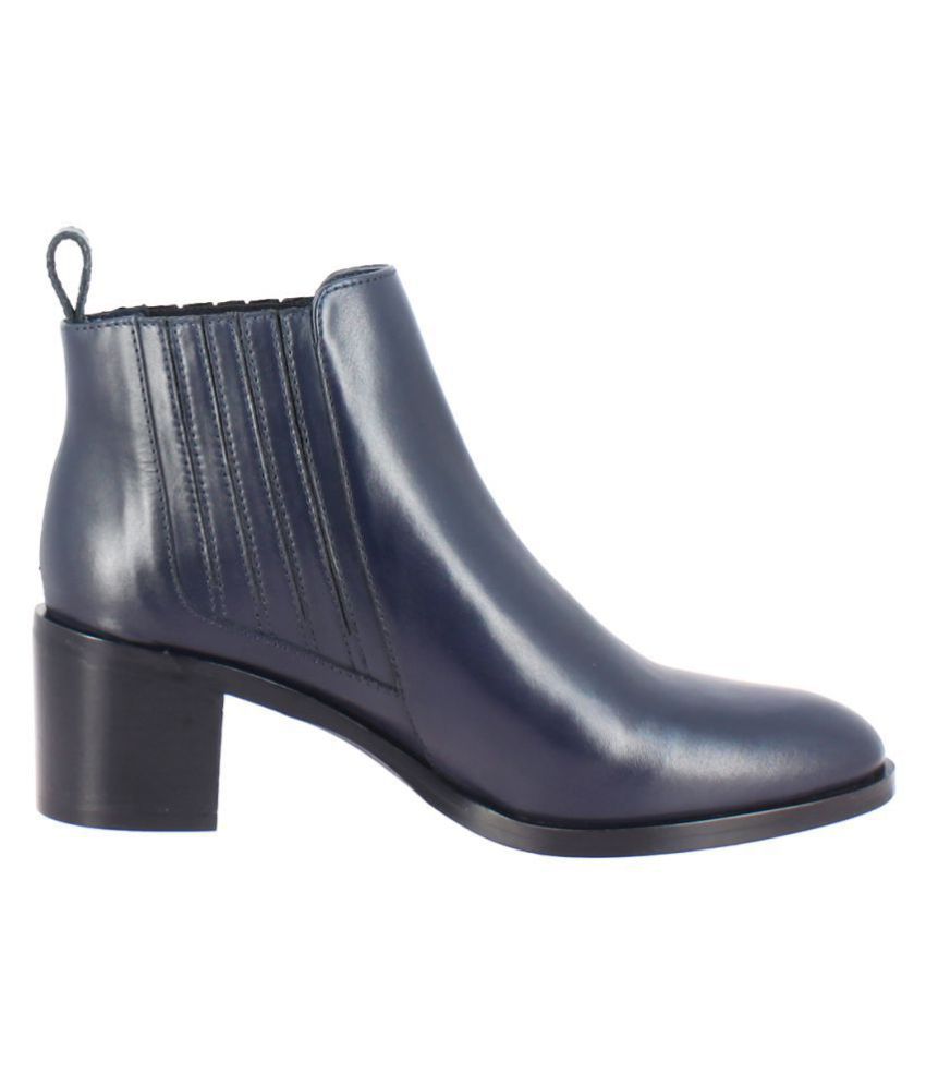 ladies navy chelsea boots
