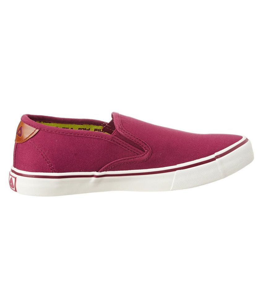 maroon fila shoes