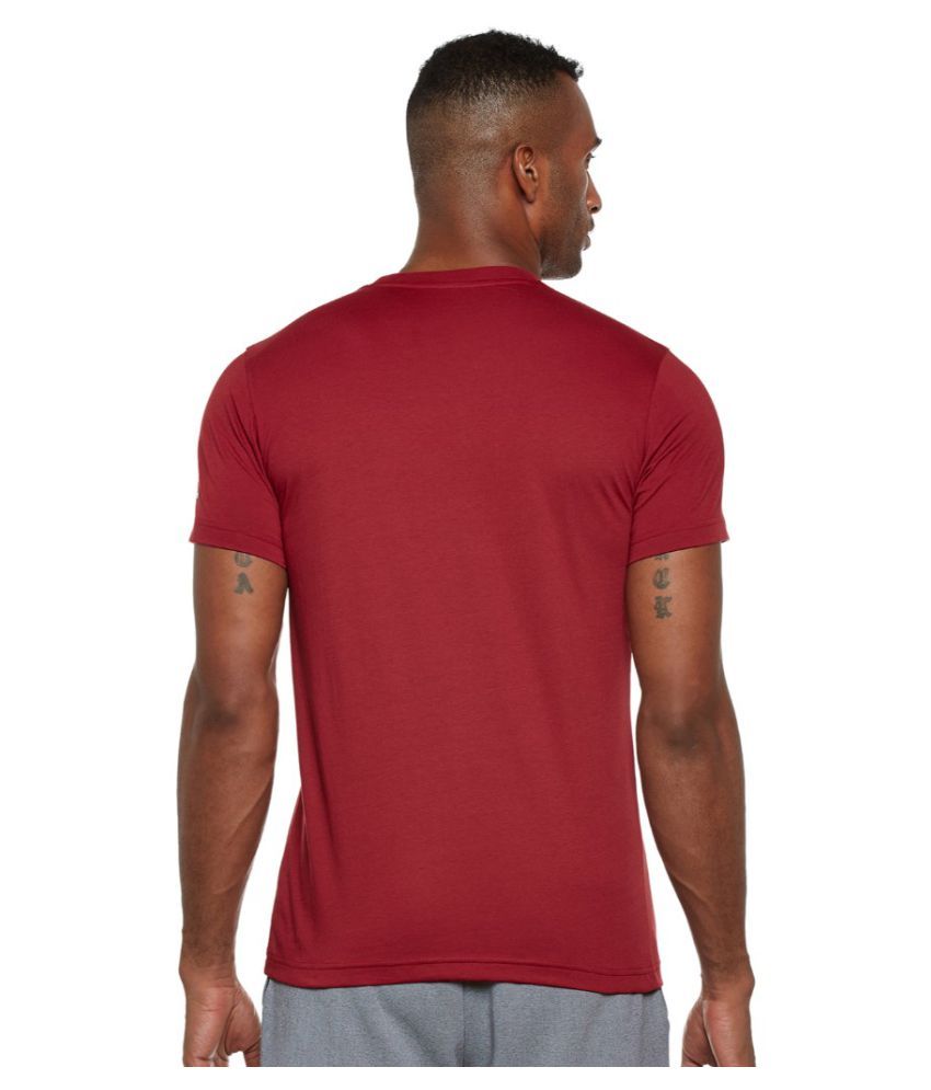 maroon tee