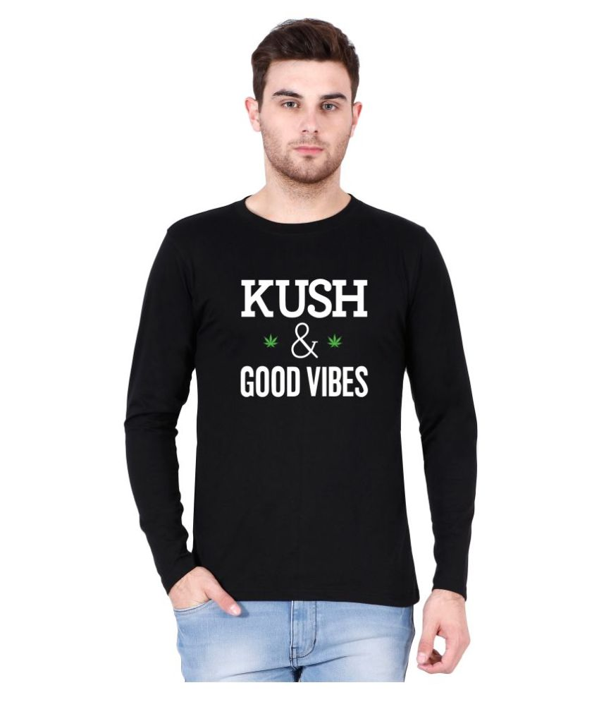 maroon shirt and blue pants