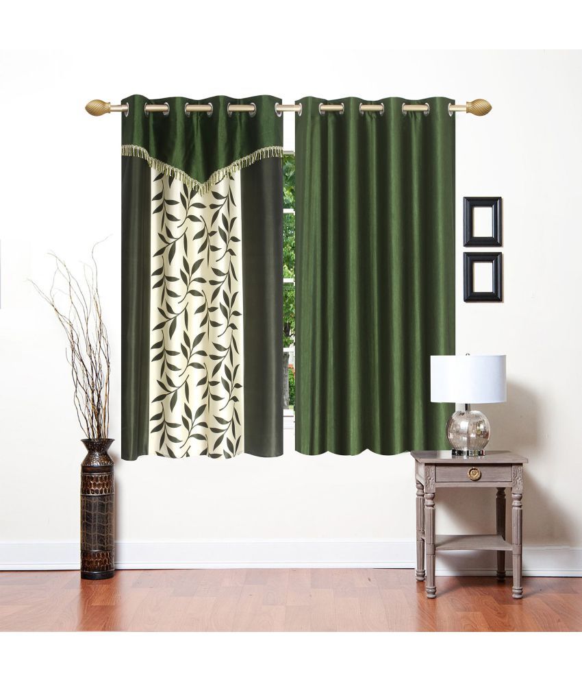     			Stella Creations Set of 2 Window Eyelet Curtains Floral Green