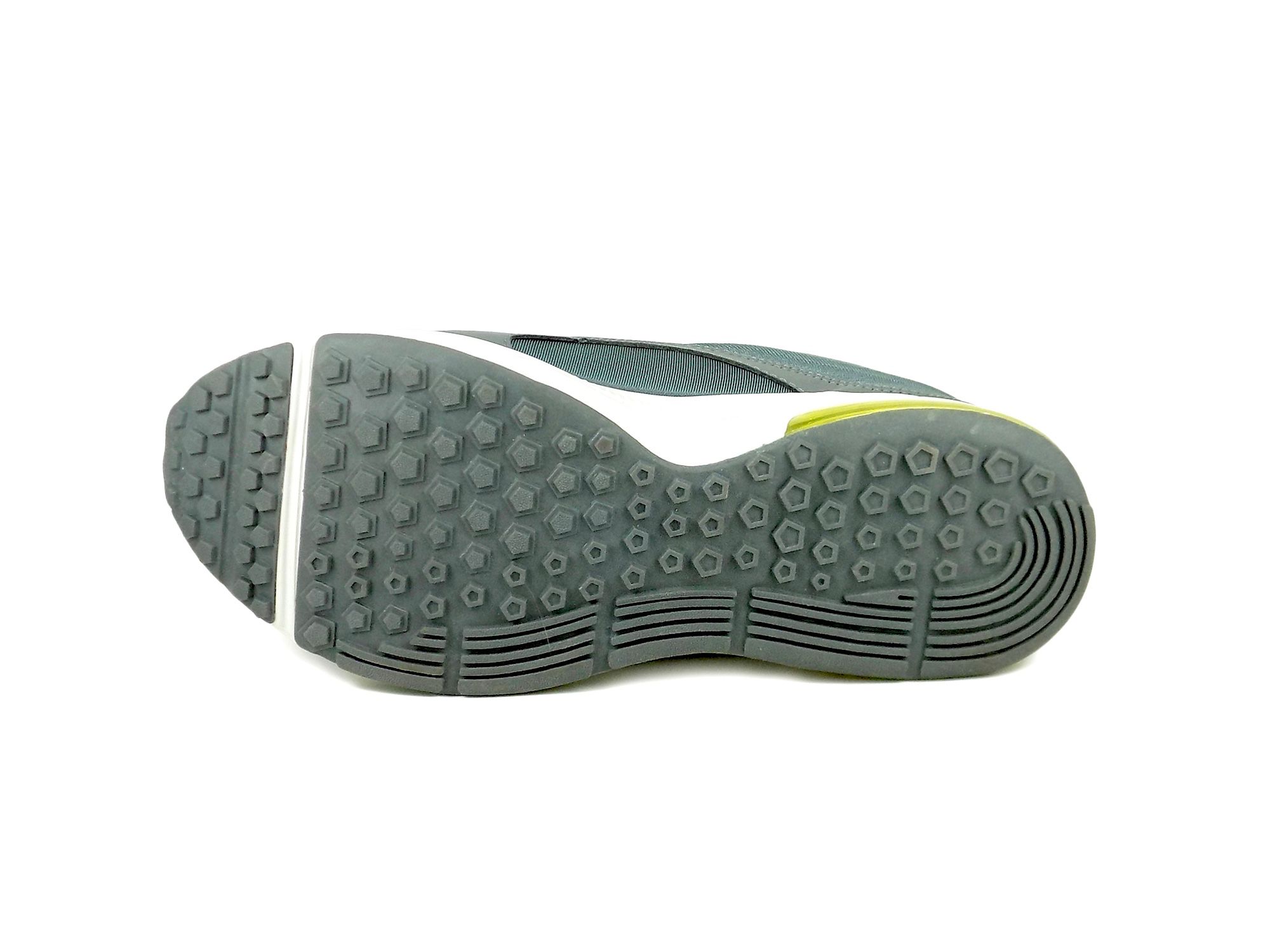 oxypair sports shoes