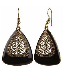 Black Earrings Online With Latest Designs At Quick View