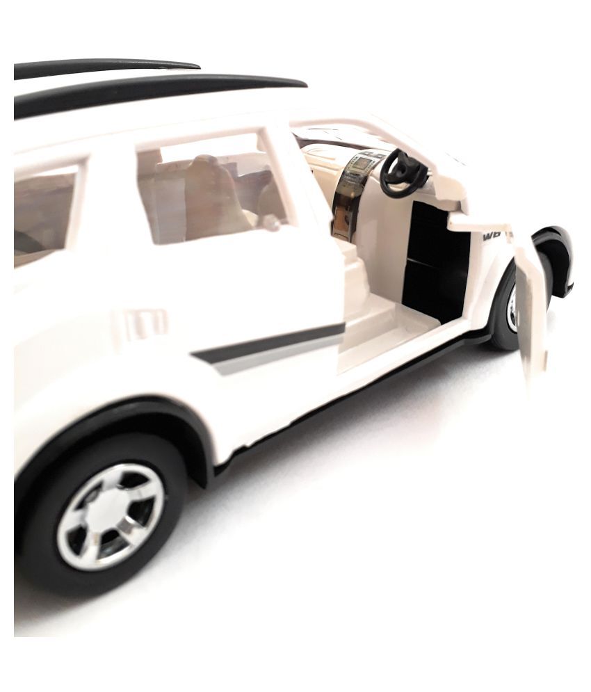 xuv 500 model toy car