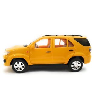 toyota fortuner miniature