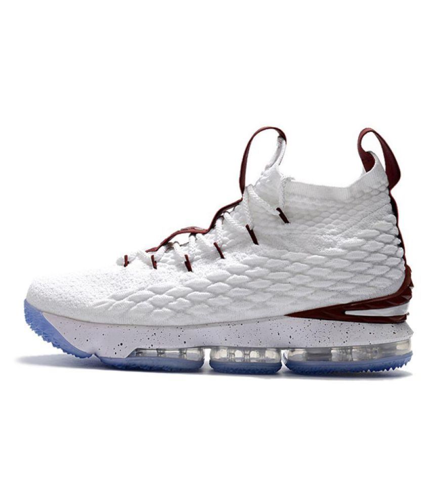 nike lebron x15