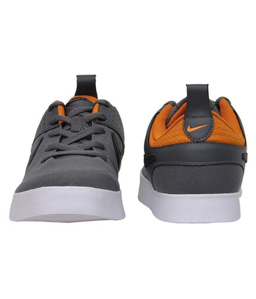 nike grey casual shoes