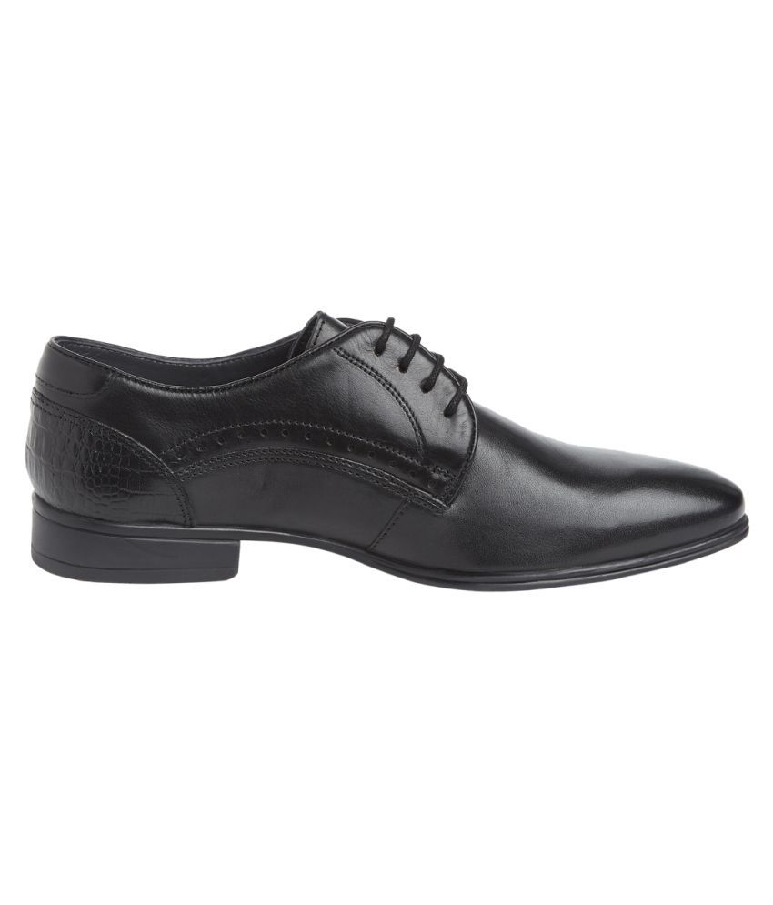 Park Avenue Black Formal Shoes Price in 