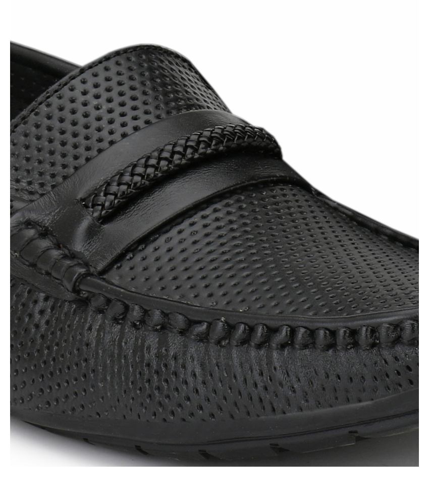 size 11 black loafers