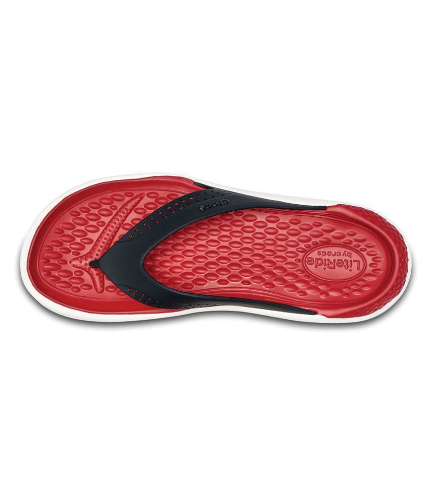 Crocs Relaxed Fit LiteRide Black Thong Flip Flop Price in India- Buy Crocs Relaxed Fit LiteRide 