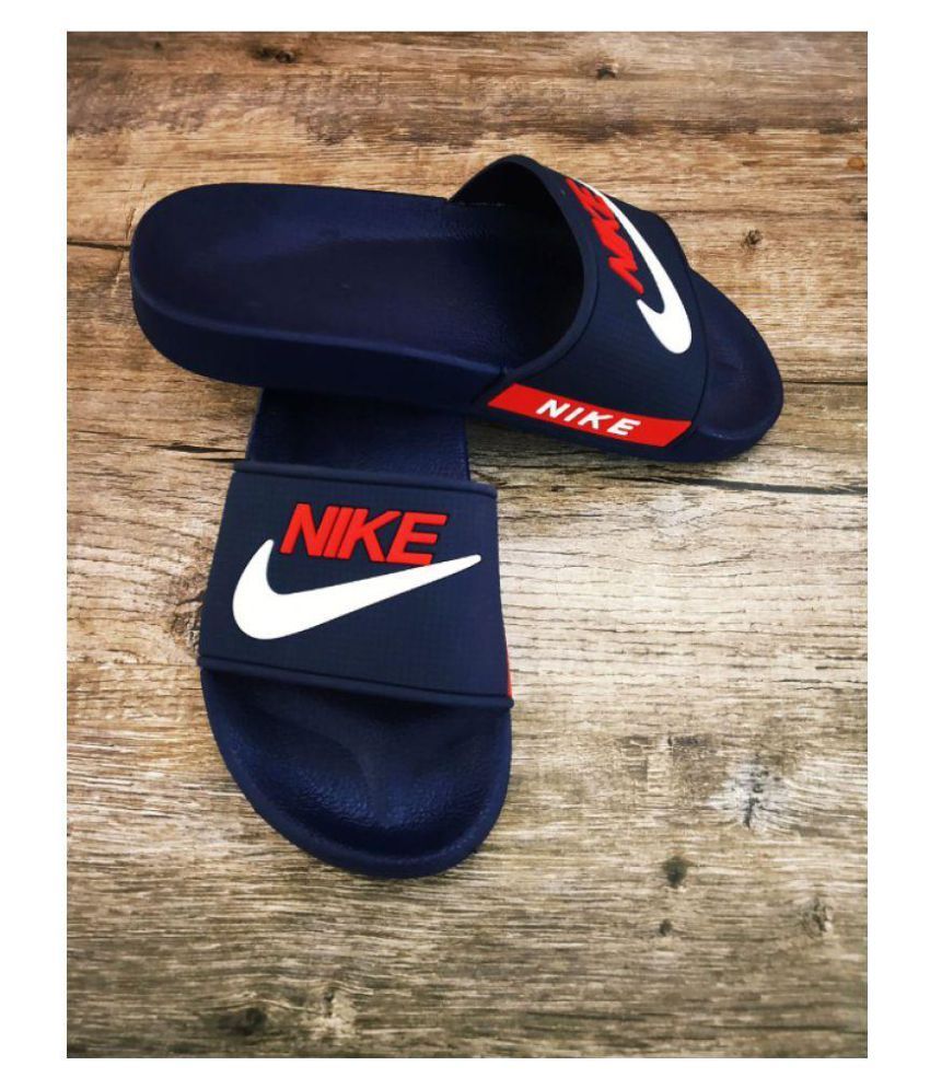 nike flip flops blue