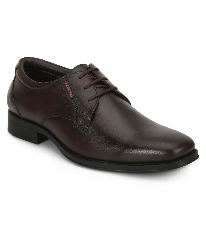 red chief office chappal