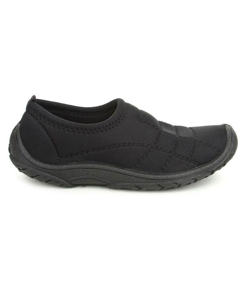 Gliders By Liberty Black Casual Shoes Price in India- Buy Gliders By ...