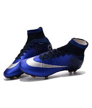 nike football shoes under 2