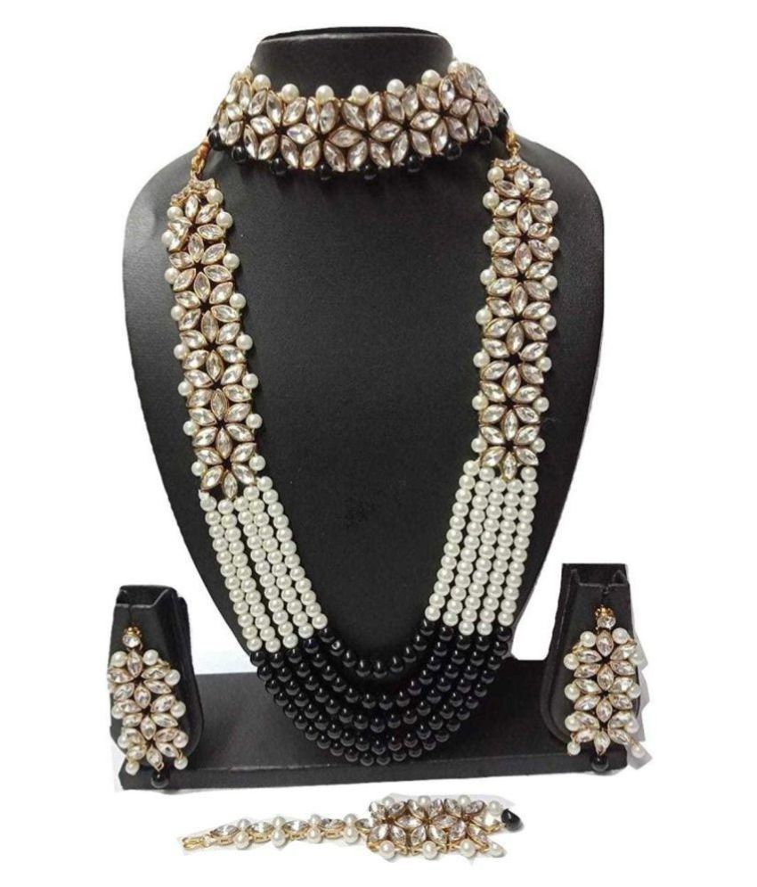 Catalyst Bridalwear 5Layer Pearl necklace with Earrings & Mangtikka