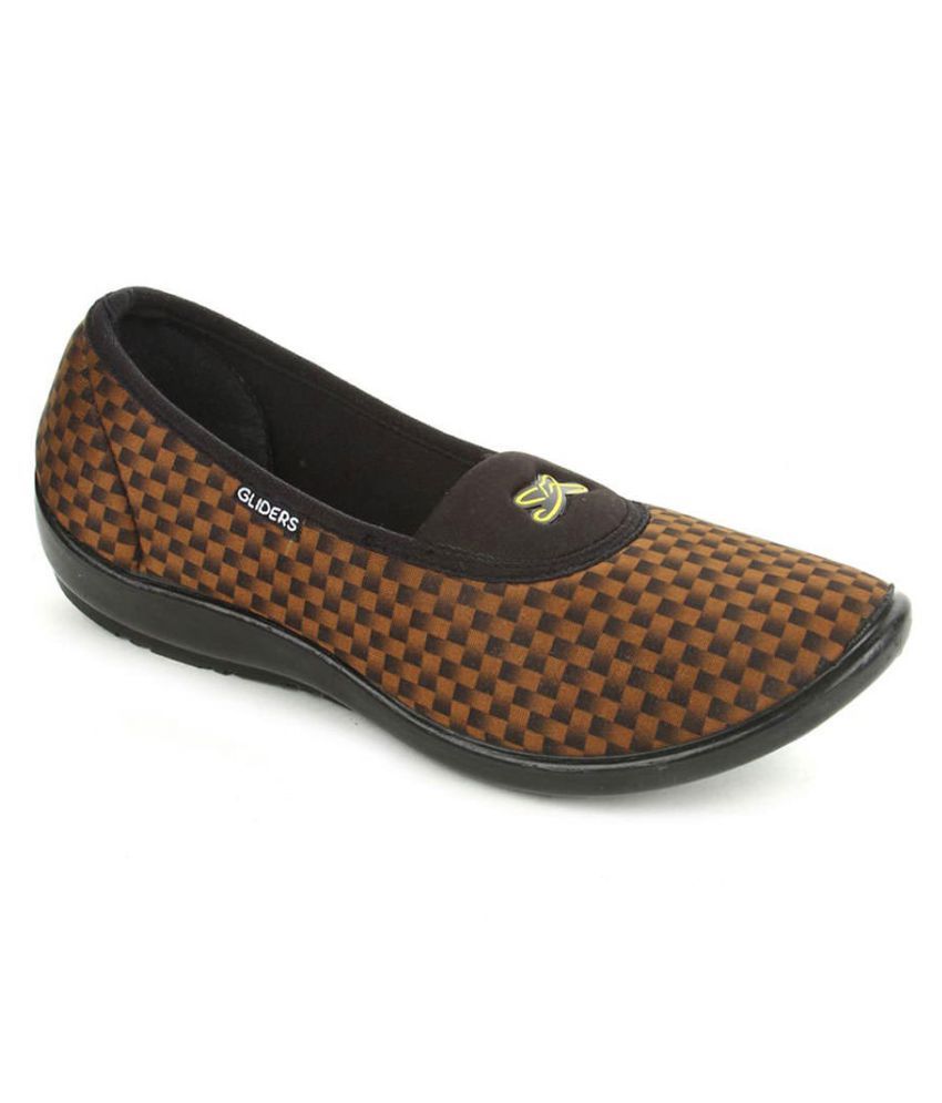     			Gliders By Liberty - Gold Women's Slip On