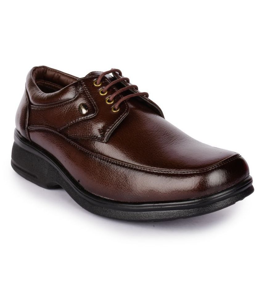 Action Office Brown Formal Shoes Price 
