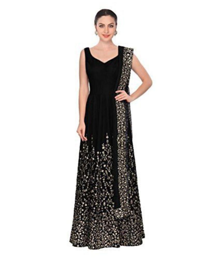 black colour mein gown