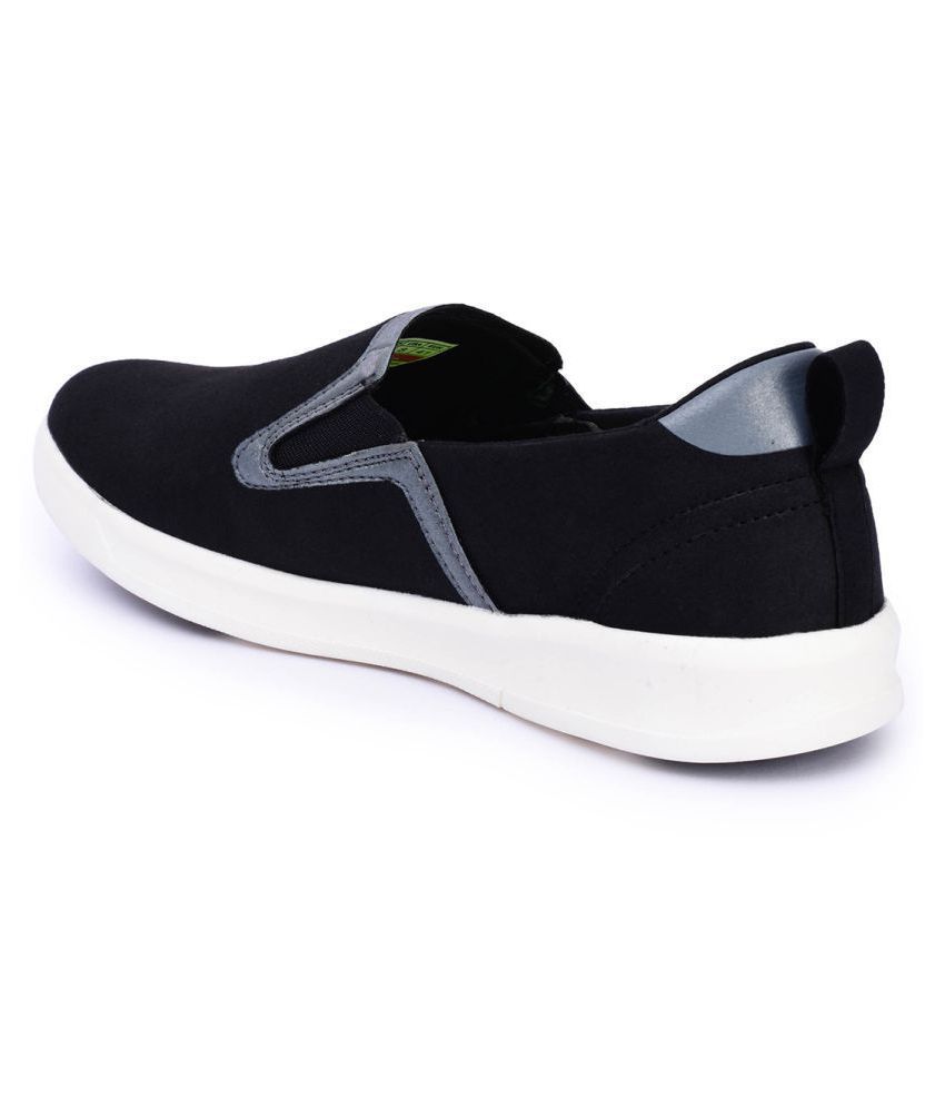 campus style walk sneakers