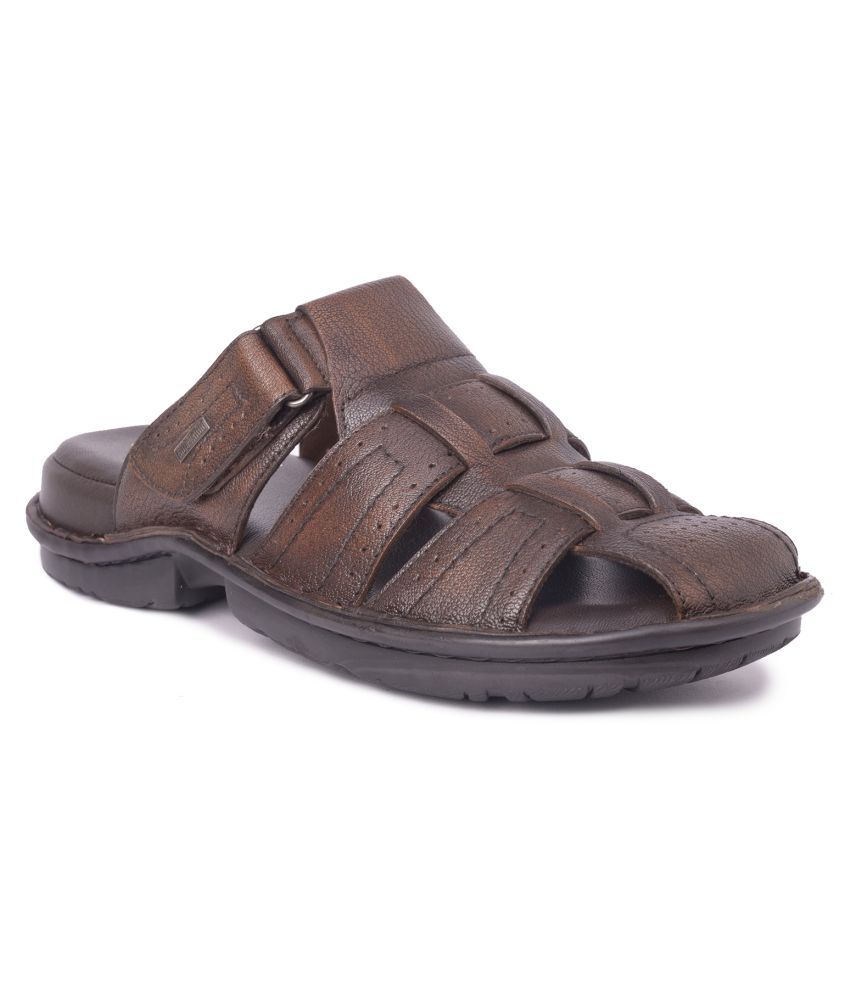 buckaroo sandal