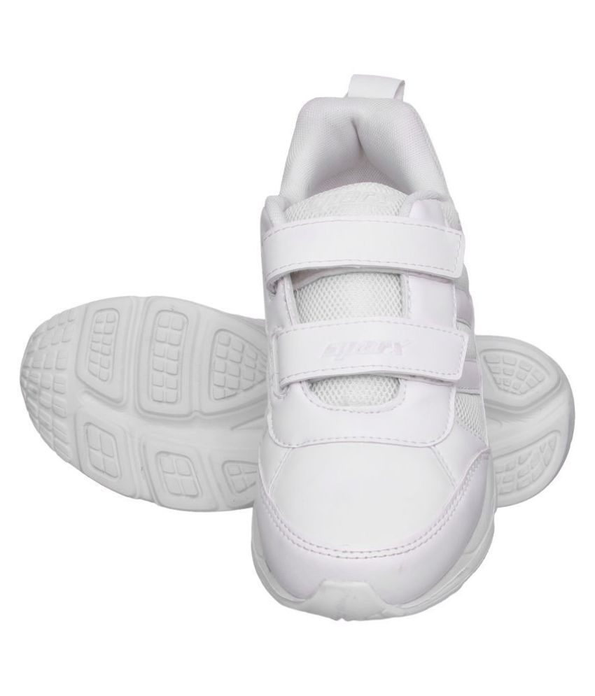sparx white running shoes