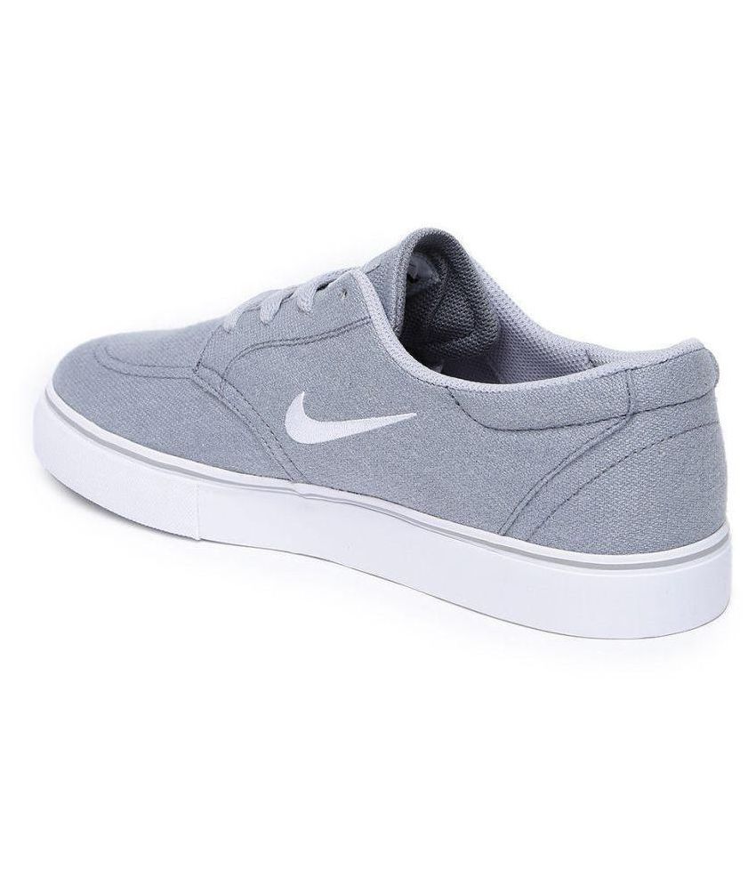 nike grey casual shoes