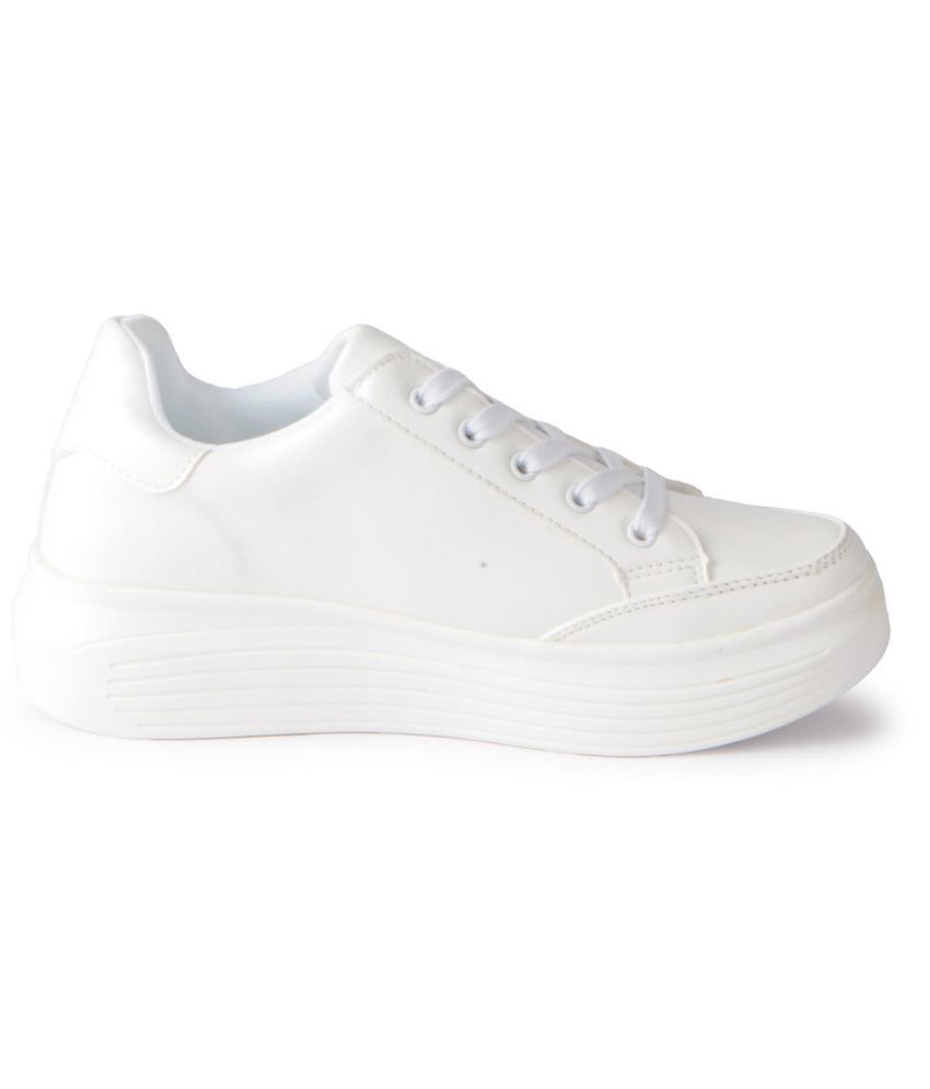 lee cooper white shoes price