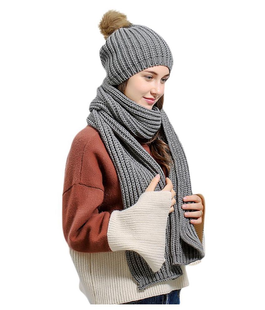 womens bobble hat and scarf