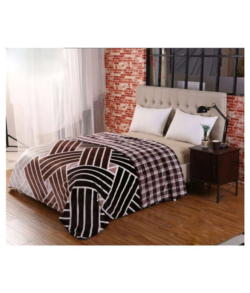 WDS Queen Wool Blend Printed Blanket Buy WDS Queen Wool Blend Printed Blanket Online at Low