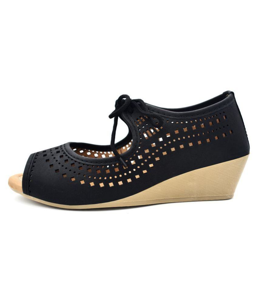 ZIAULA Black Wedges Heels Price in India Buy ZIAULA Black Wedges Heels