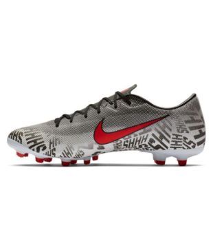 nike football boots snapdeal