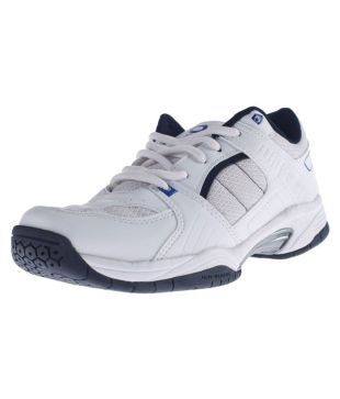 khadims pro sports shoes